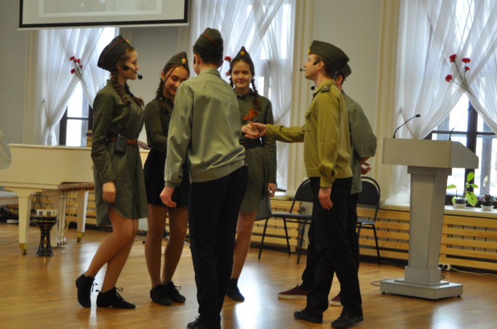 � ����� ������ �������� '�� ���� � ����� ������ ����� ����� � �������� ������� ������'