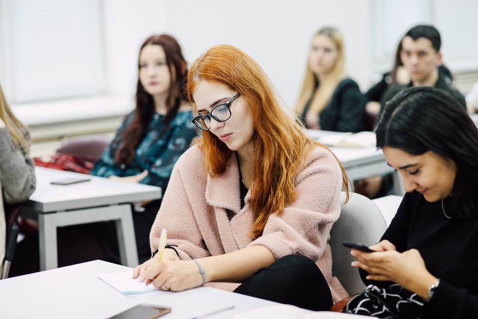 � ������ ����� ������������� ��������� � �������������� ������ ���������(������������)