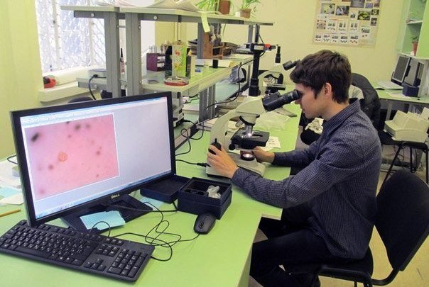 KFU young scientists underwent training in world leading research centers ,

