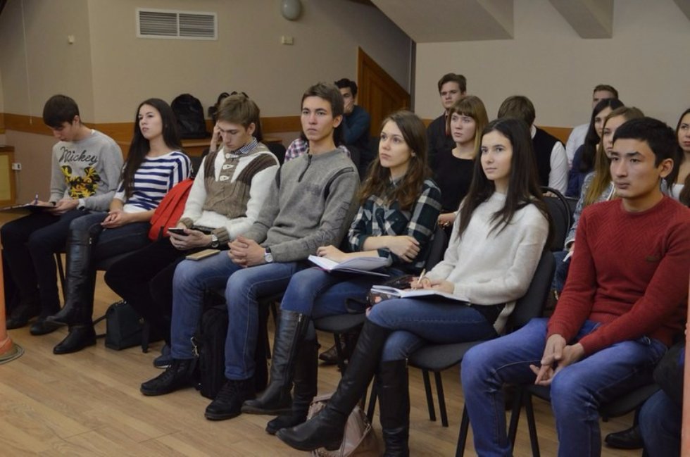 17 декабря для студентов ИУЭиФ прошел мастер-класс на тему 'Значение франшизы в бизнесе'. 17 декабря для студентов ИУЭиФ прошел мастер-класс на тему 'Значение франшизы в бизнесе'.