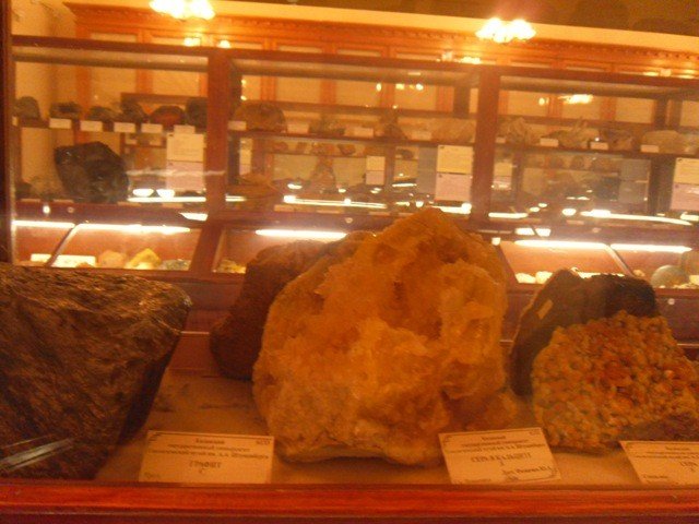 7� � 9� � ����� �������� ���