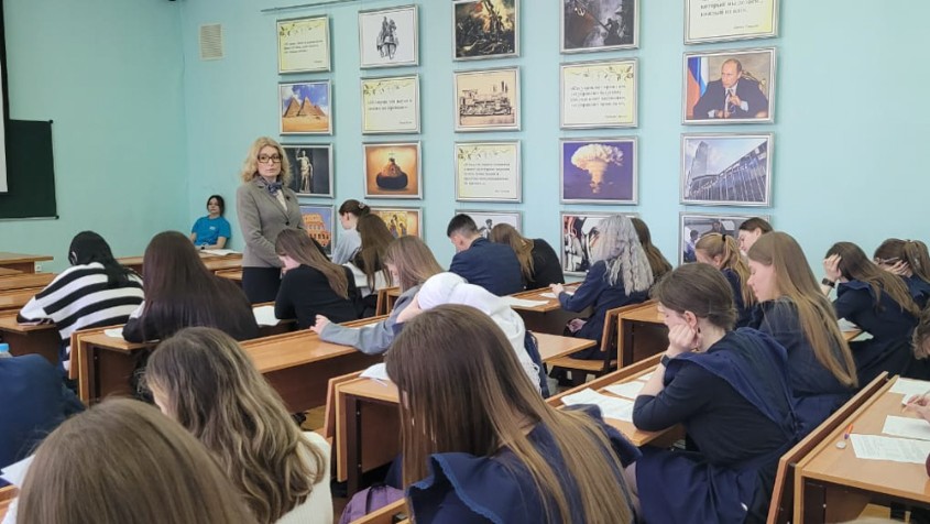 Названы победители олимпиады по экономике в Елабужском институте КФУ Названы победители олимпиады по экономике в Елабужском институте КФУ