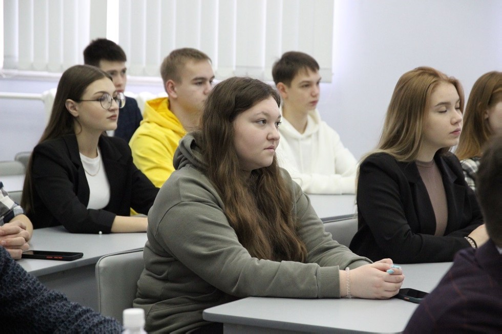 �� ��������� ������������� � ����������� ���� �������� ������ ����������� �����