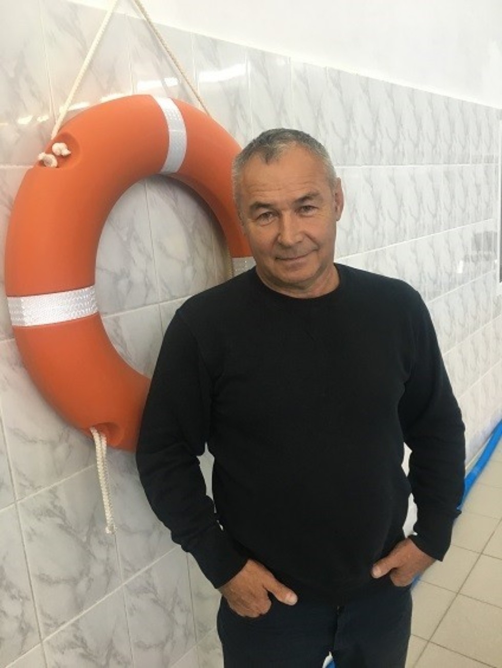 ����������