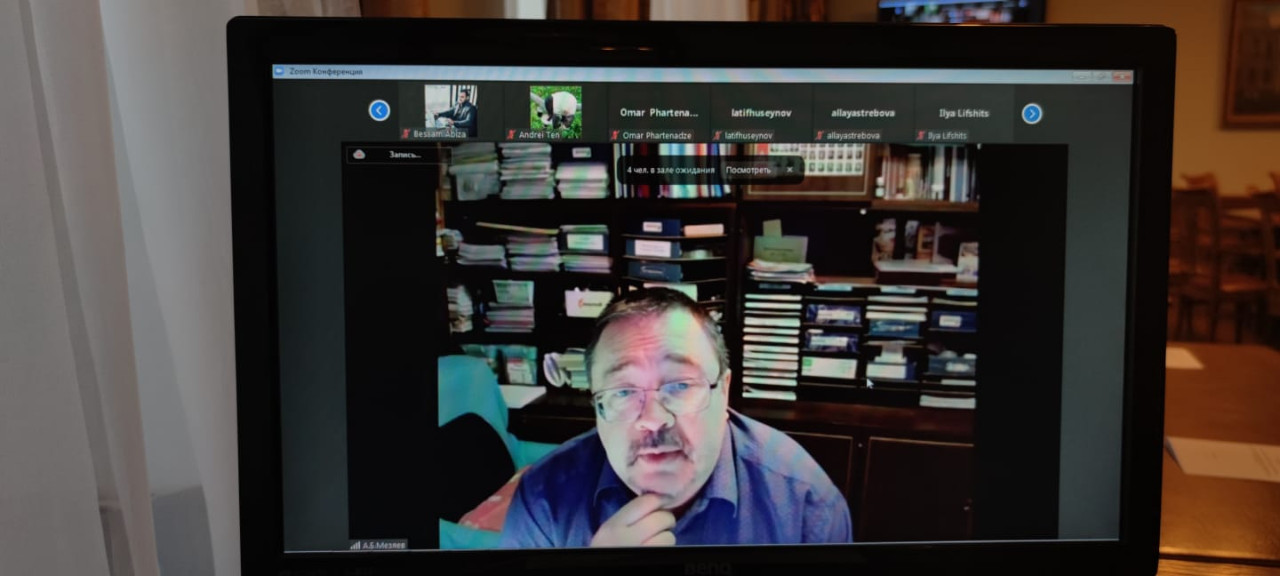 ������������� ������-������������ �����������'����� �������� ����� �������������� � ������������� (� 55-����� ������������� ������ � ������ �������� � 60-����� ����������� ���������� ������)'