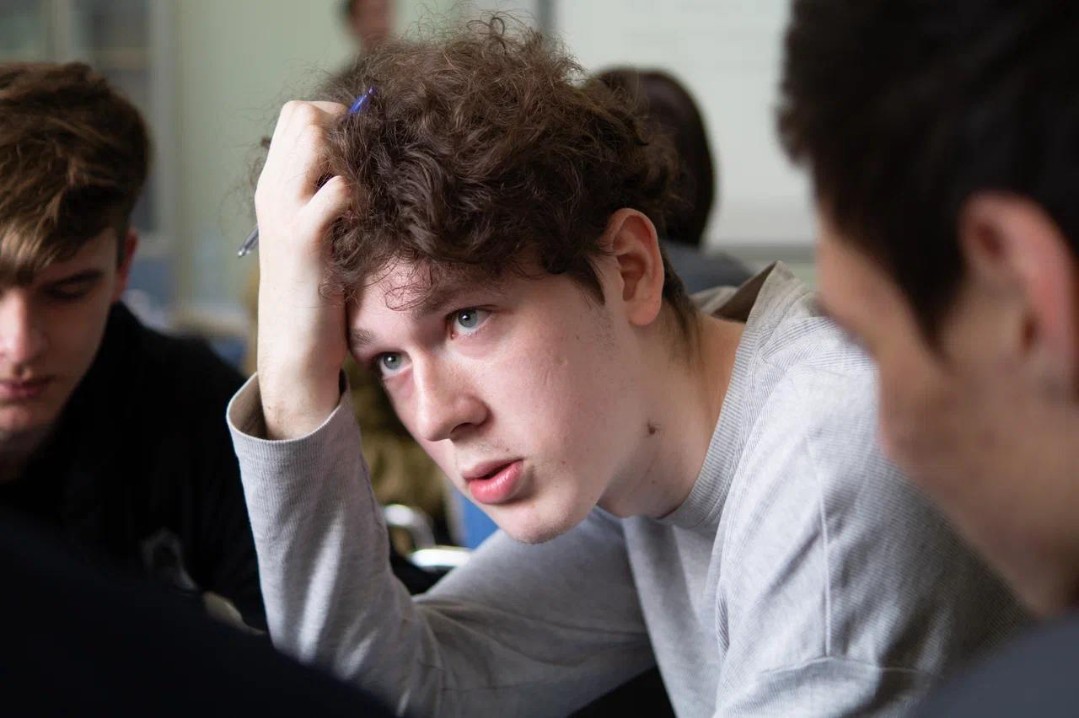 ����� ����� ����������� ����������� � �����������, ����������� ������ � ������� ������������� ����� � 1995 ����?