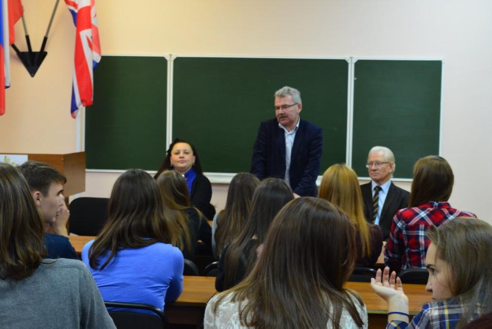 Абитуриенты просят встреч Абитуриенты просят встреч