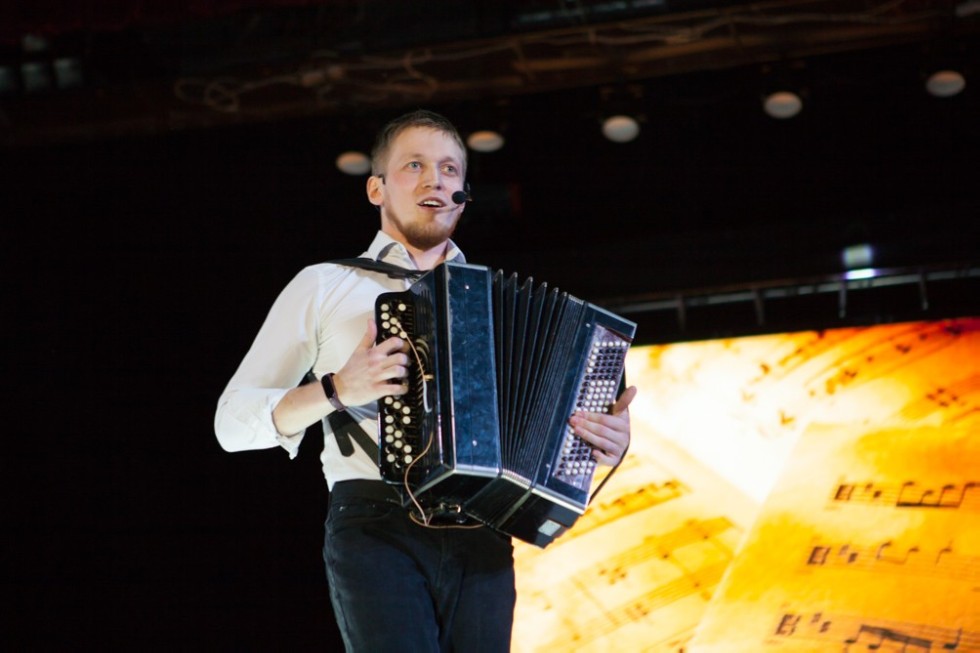 Невероятная 'MAMMA MIA!' отгремела на гала-концерте 'Студенческой весны 2021' Невероятная 'MAMMA MIA!' отгремела на гала-концерте 'Студенческой весны 2021'