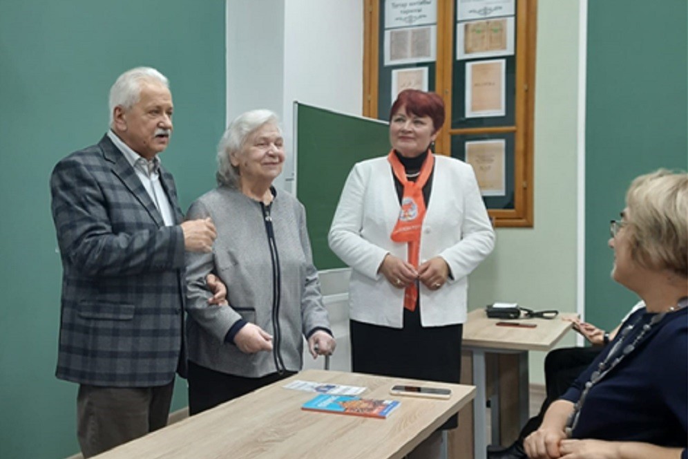 Прошел круглый стол, посвященный выдающимся ученым-филологам Елабужского института КФУ Прошел круглый стол, посвященный выдающимся ученым-филологам Елабужского института КФУ