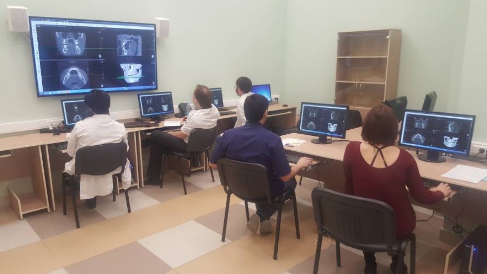 Курсы 'Дентальная имплантология (НМО)', прошедшие с 15 по 22 ноября 2017 г. Курсы 'Дентальная имплантология (НМО)', прошедшие с 15 по 22 ноября 2017 г.