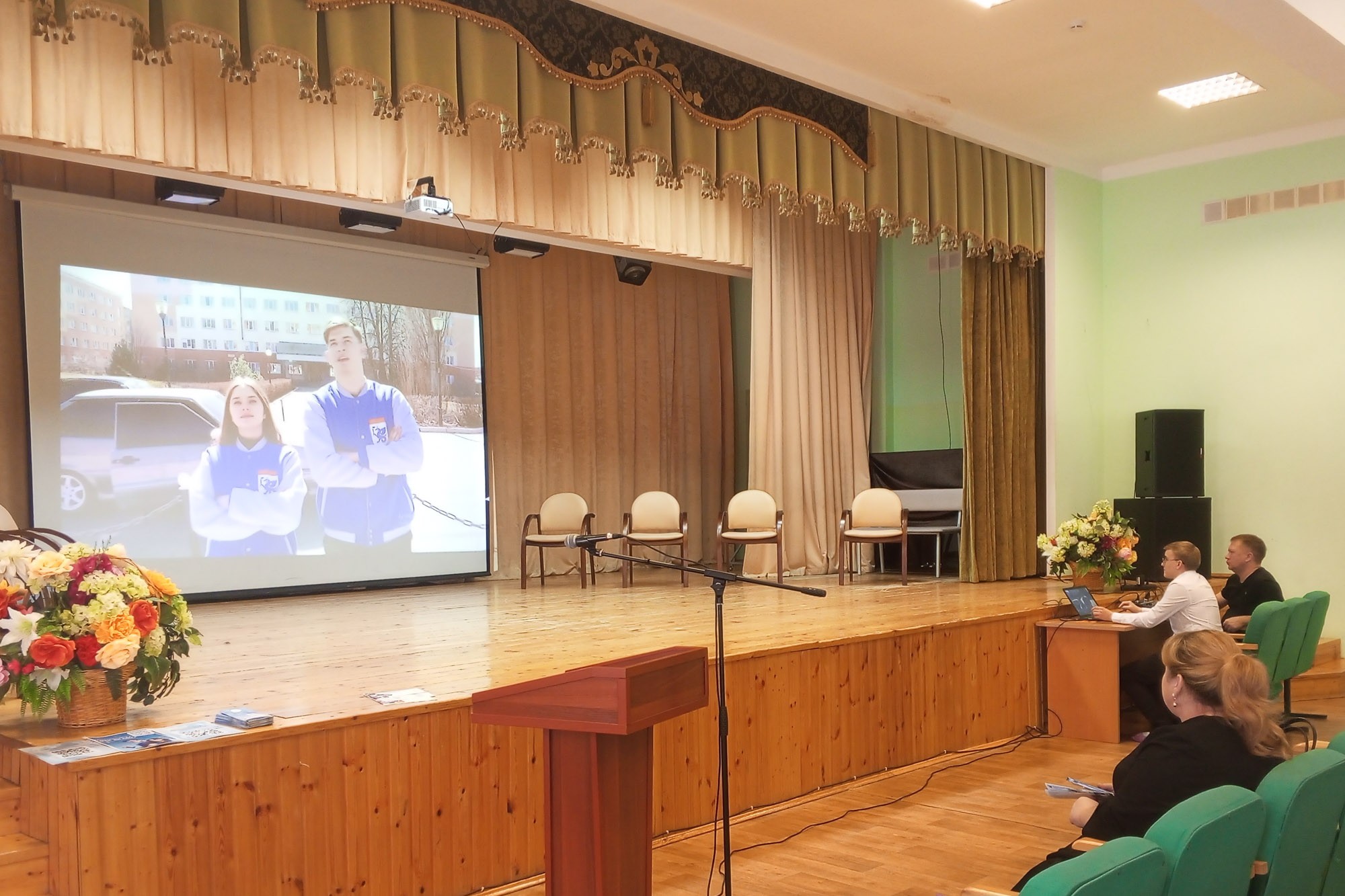 Елабужский институт КФУ провел профориентационную встречу в Арском педагогическом колледже Елабужский институт КФУ провел профориентационную встречу в Арском педагогическом колледже