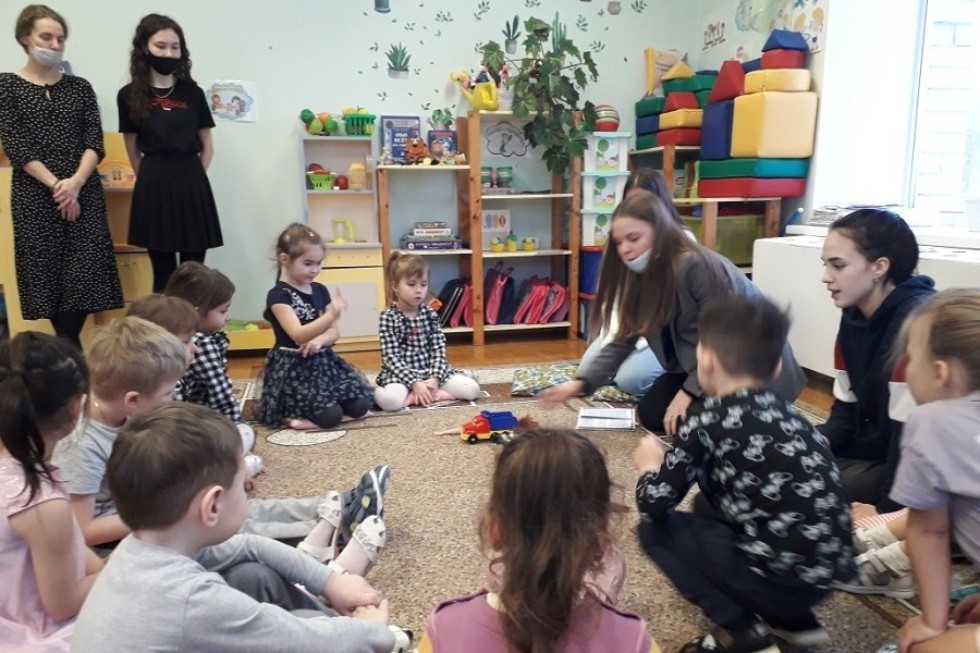 Лаборатория 'Почемучек' Лаборатория 'Почемучек'