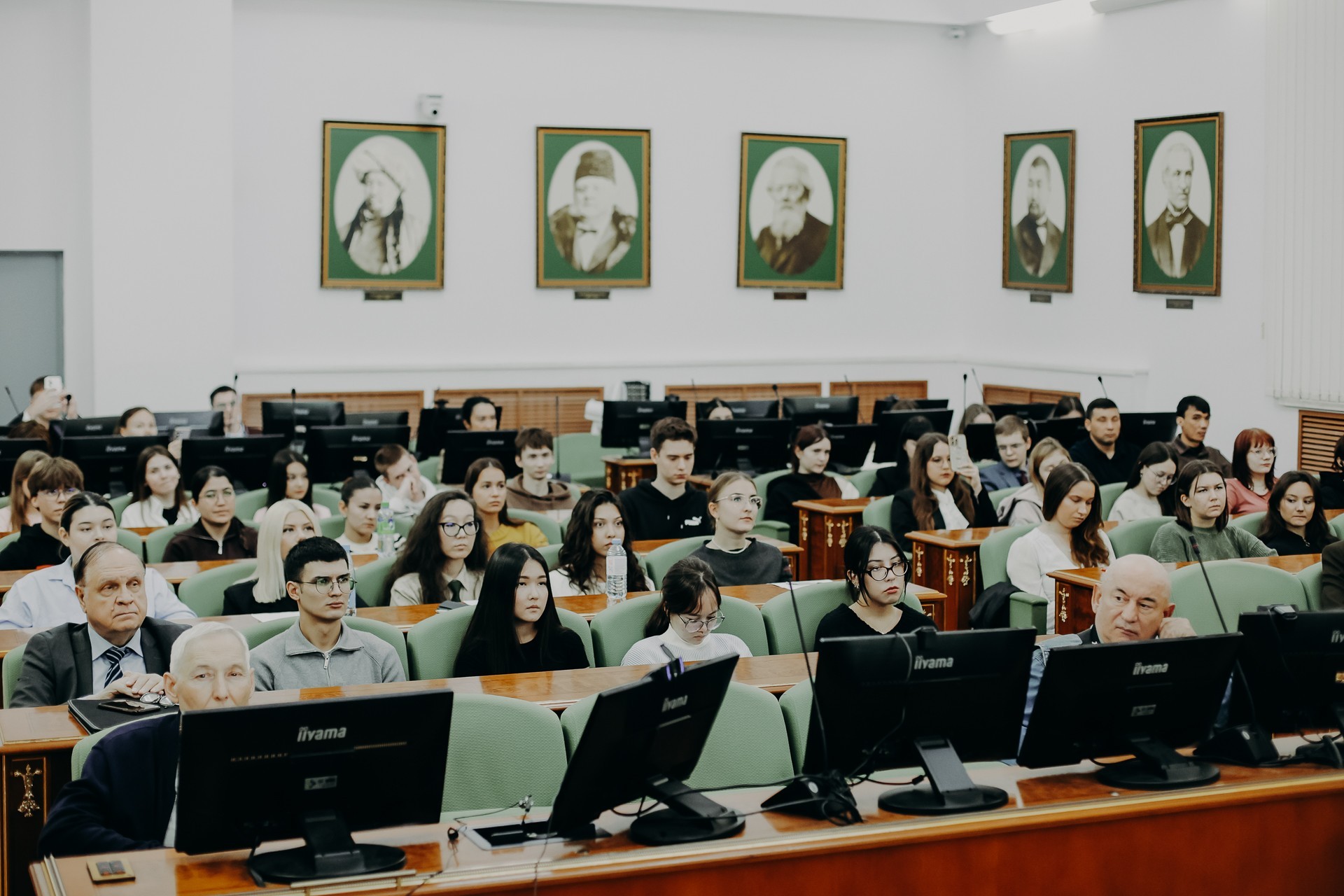 При проддержке кафедры Регионоведения и цифровой гуманитаристики прошла конференция При проддержке кафедры Регионоведения и цифровой гуманитаристики прошла конференция