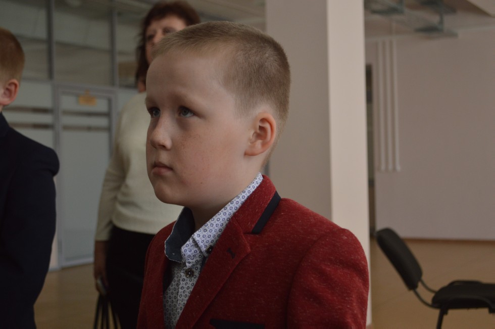 ����� ��������� ���� ������������� 