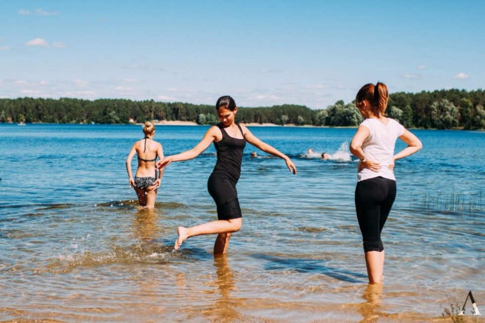 А ведь юрфак это не только белые рубашечки А ведь юрфак это не только белые рубашечки