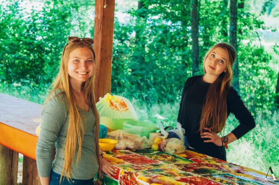 А ведь юрфак это не только белые рубашечки А ведь юрфак это не только белые рубашечки