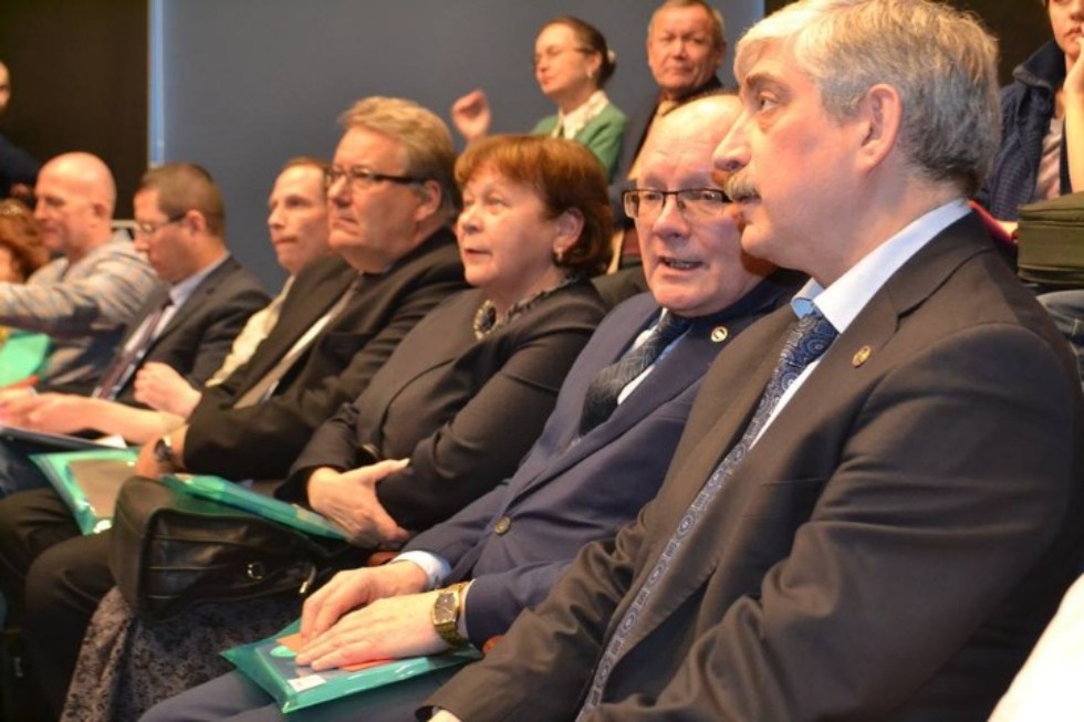 14-я международная научно-практическая конференция 'Информационное поле современной России: практики и эффекты' продолжила серию научных событий ИСФН 14-я международная научно-практическая конференция 'Информационное поле современной России: практики и эффекты' продолжила серию научных событий ИСФН