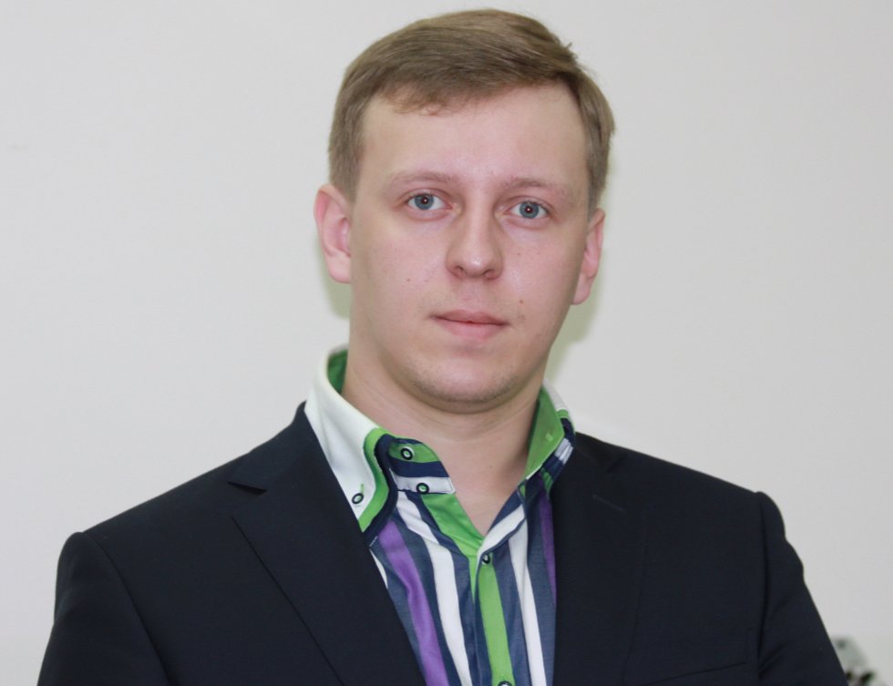 ����������