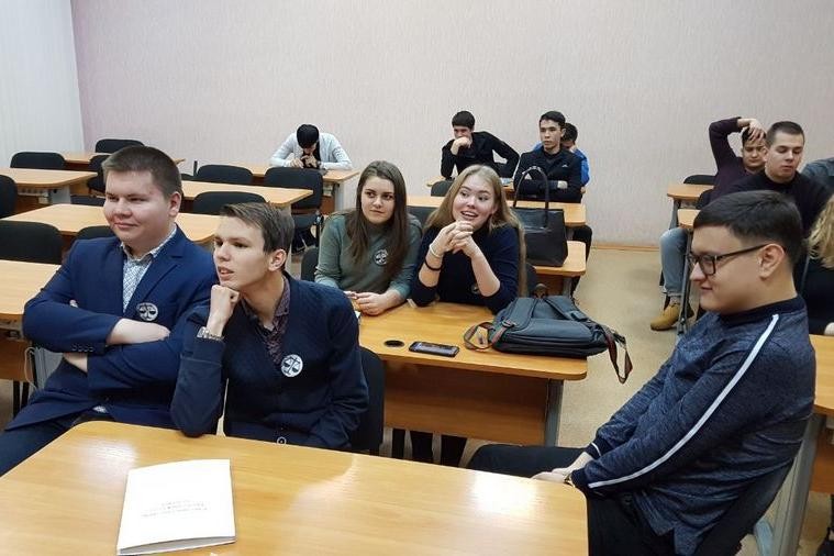 Студенты юридического факультета приняли участие в научном конкурсе-олимпиаде по международному праву Студенты юридического факультета приняли участие в научном конкурсе-олимпиаде по международному праву