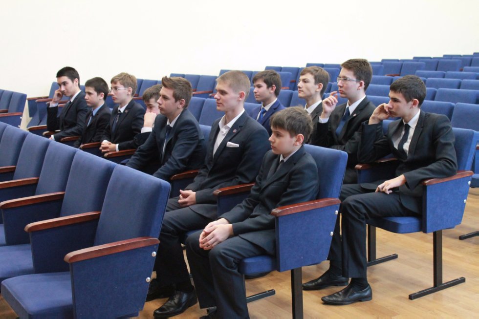 ���� �������