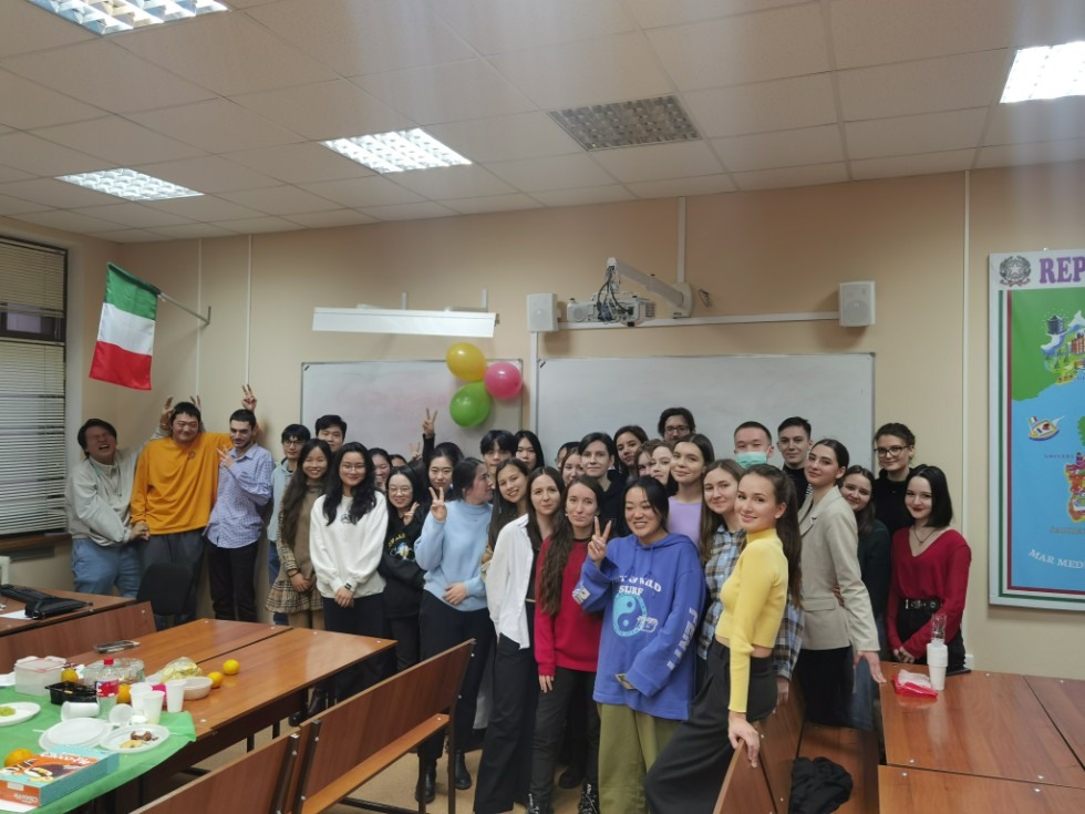 Квиз-игра для иностранных студентов. Квиз-игра для иностранных студентов.