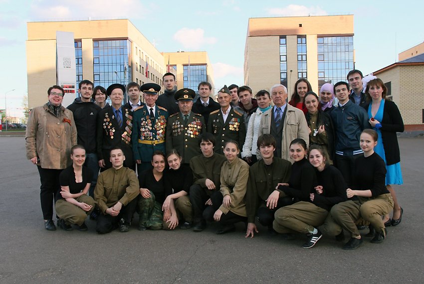 Празднование Дня Победы в Деревне Универсиады Празднование Дня Победы в Деревне Универсиады