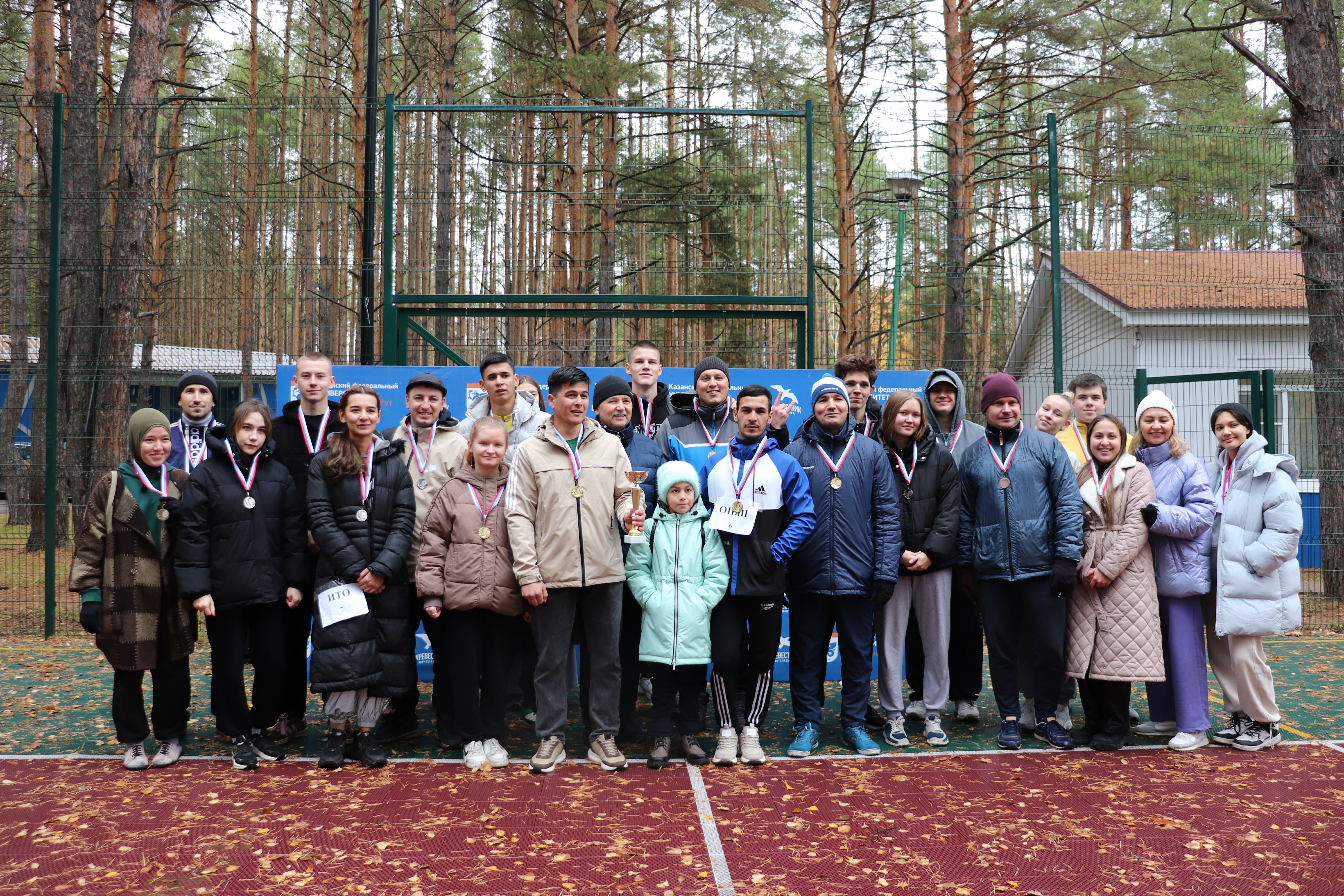 � ��������� �����: 220 ������ � ������