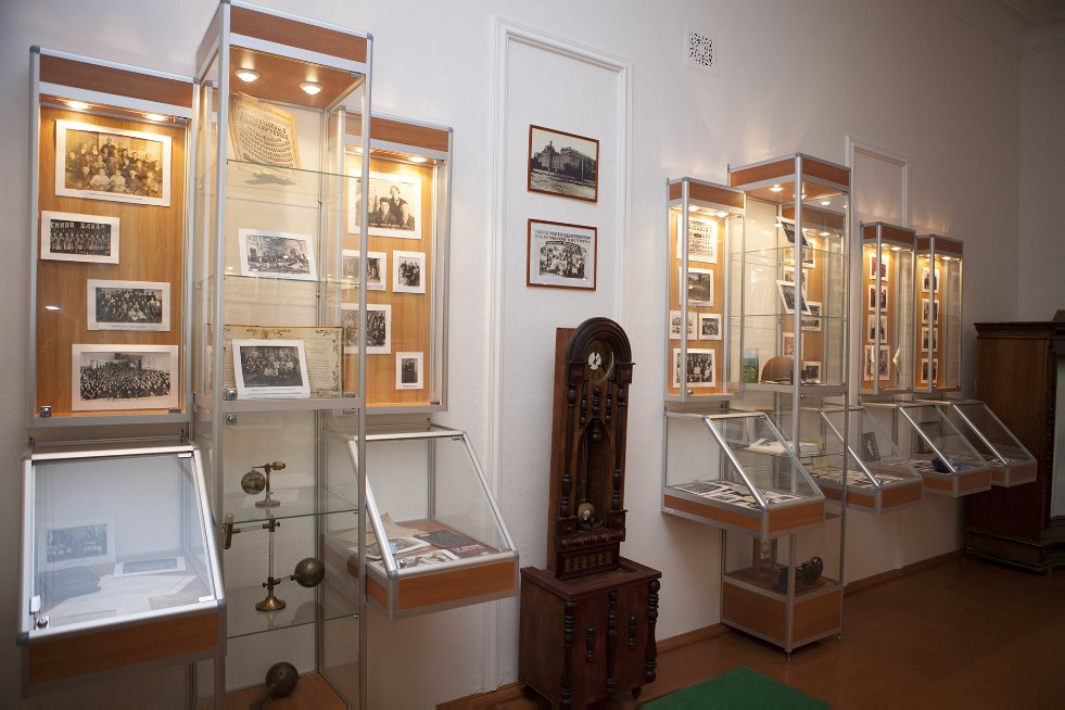 Музей истории Елабужского института КФУ Музей истории Елабужского института КФУ