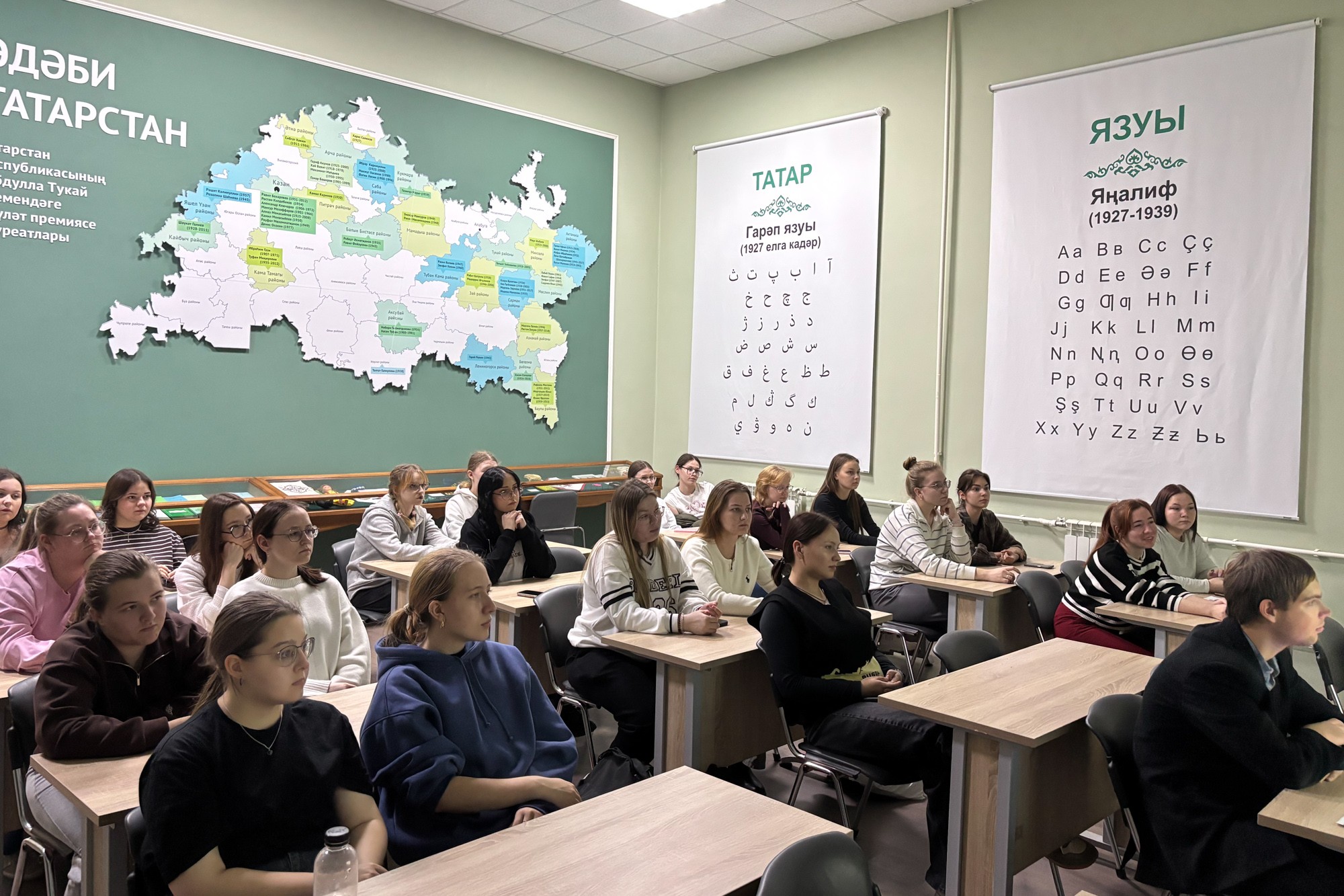 Кино, наука и диалог: студенты углубились в научное наследие страны Кино, наука и диалог: студенты углубились в научное наследие страны