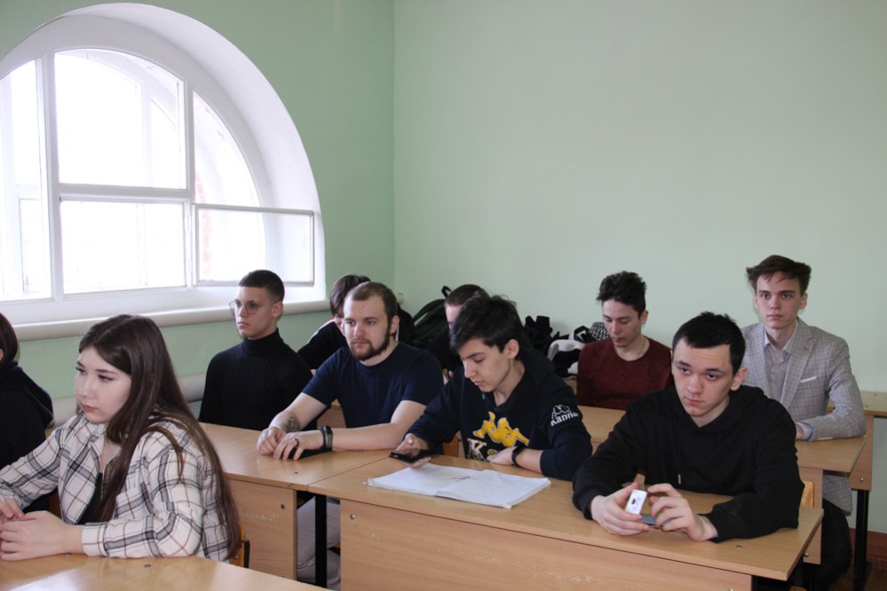 В День правовой помощи для студентов Елабужского института КФУ состоялась открытая лекция 'Предупреждение нарушений законодательства о митингах и предотвращение действий, направленных на дискредитацию действий СВО'. В День правовой помощи для студентов Елабужского института КФУ состоялась открытая лекция 'Предупреждение нарушений законодательства о митингах и предотвращение действий, направленных на дискредитацию действий СВО'.