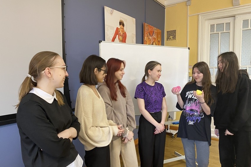 Прошел кураторский час 'Конструктивное разрешение конфликтов в студенческой среде' Прошел кураторский час 'Конструктивное разрешение конфликтов в студенческой среде'