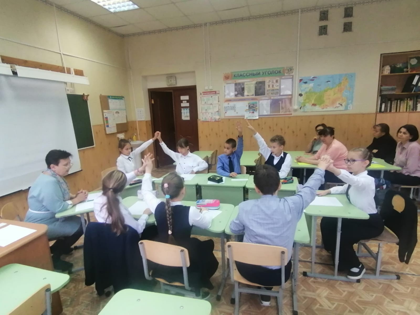 Завершились курсы повышения квалификации учителей родного (русского) языка в ИФМК Завершились курсы повышения квалификации учителей родного (русского) языка в ИФМК