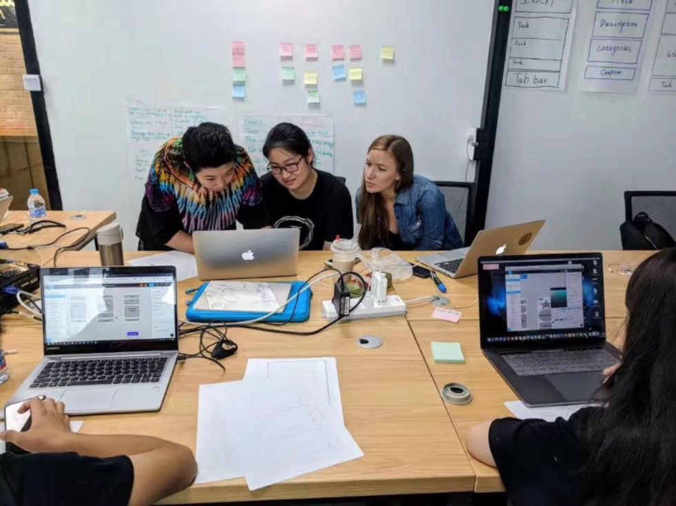 Алина Кабирова: 'Старт в области востоковедения стал основой для моего стремительного развития в других сферах' Алина Кабирова: 'Старт в области востоковедения стал основой для моего стремительного развития в других сферах'