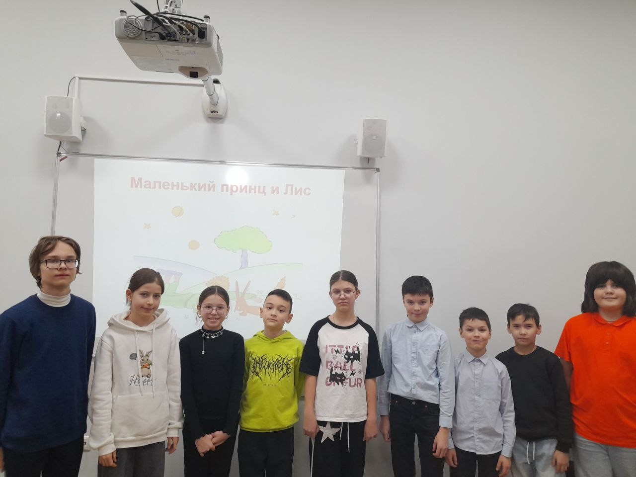 Юные актеры детского театра КФУ 'Радуга' репетируют спектакль 'Маленький принц' Юные актеры детского театра КФУ 'Радуга' репетируют спектакль 'Маленький принц'