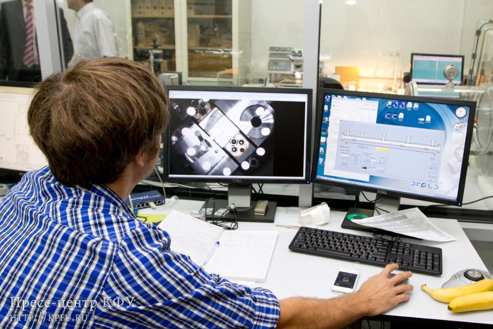 Александр Повалко ознакомился с ходом подготовки дорожной карты повышения конкурентоспособности КФУ Александр Повалко ознакомился с ходом подготовки дорожной карты повышения конкурентоспособности КФУ