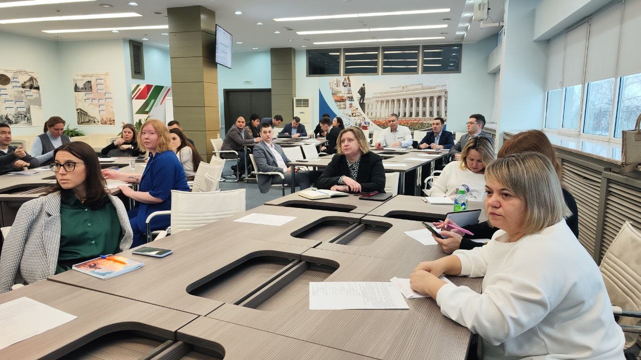 Открытие программы 'Начинающий руководитель' Открытие программы 'Начинающий руководитель'