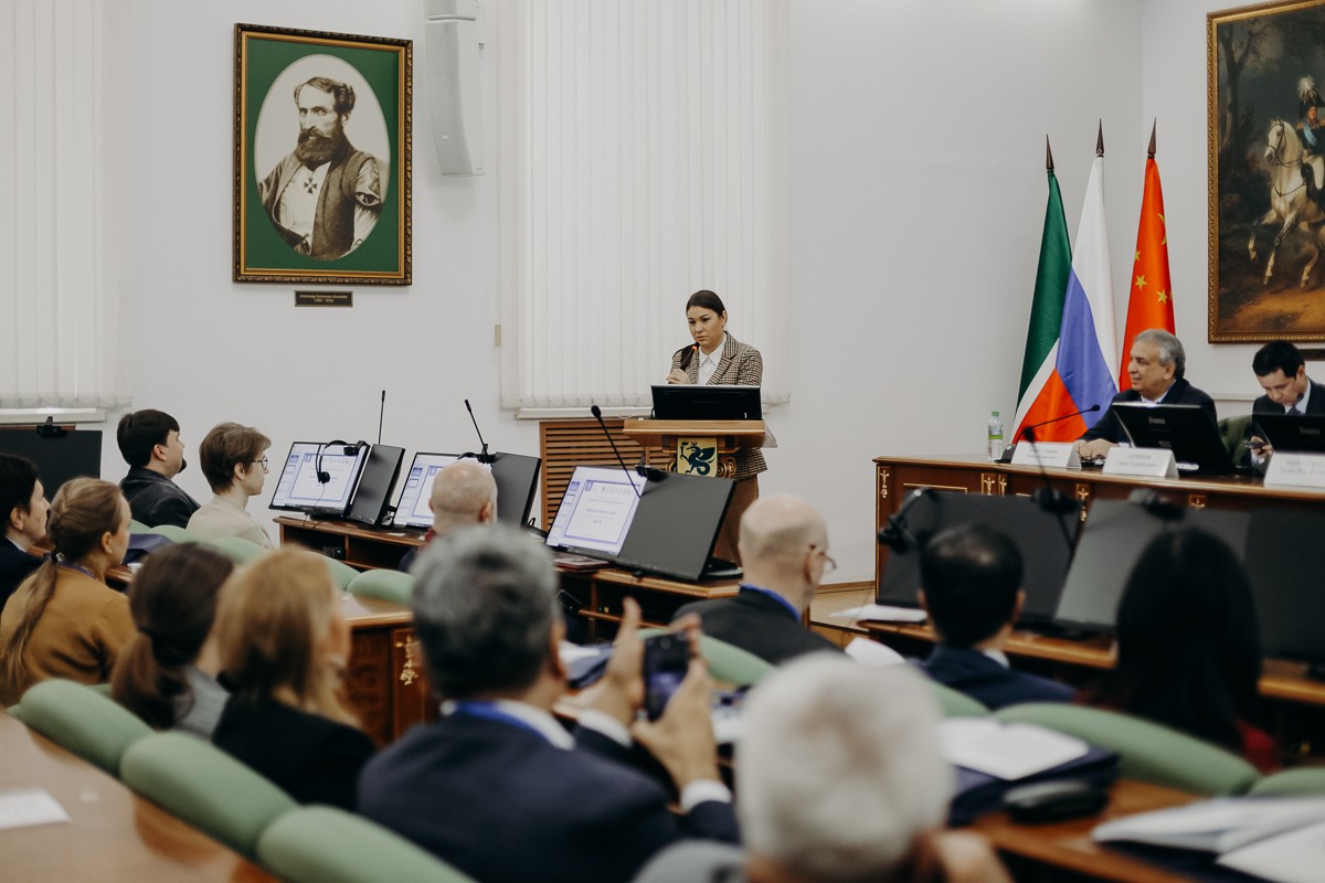 В КФУ стартовал форум 'Россия и Китай в меняющемся мире' В КФУ стартовал форум 'Россия и Китай в меняющемся мире'