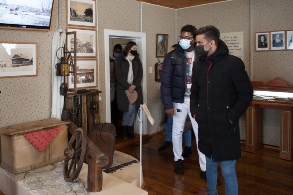 Второй день Международной исторической школы в Елабужском институте КФУ Второй день Международной исторической школы в Елабужском институте КФУ