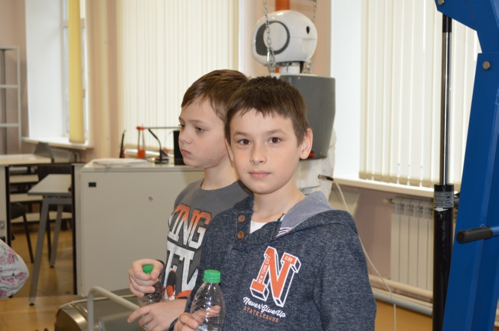 ����������� 4 ������ �������� �19 �������� ���������� �������� � ���������-������������ ������ ���