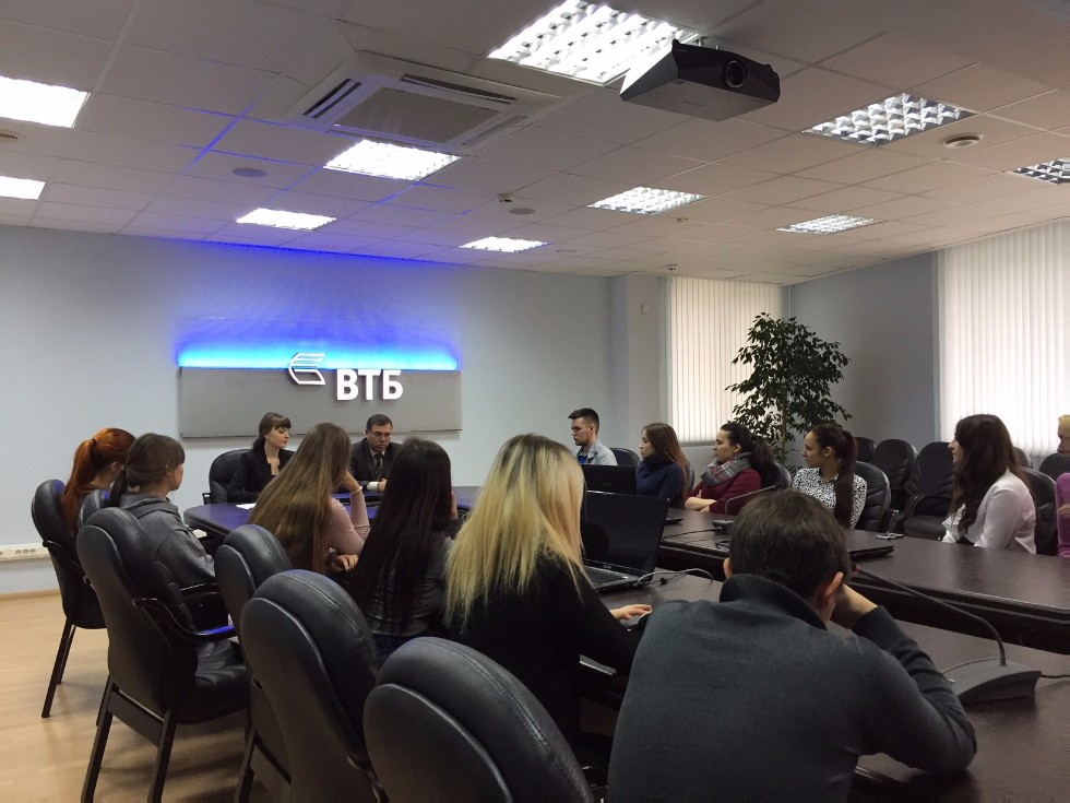 ��������� ��������� ������� ����������� ���� � ���� ����� 