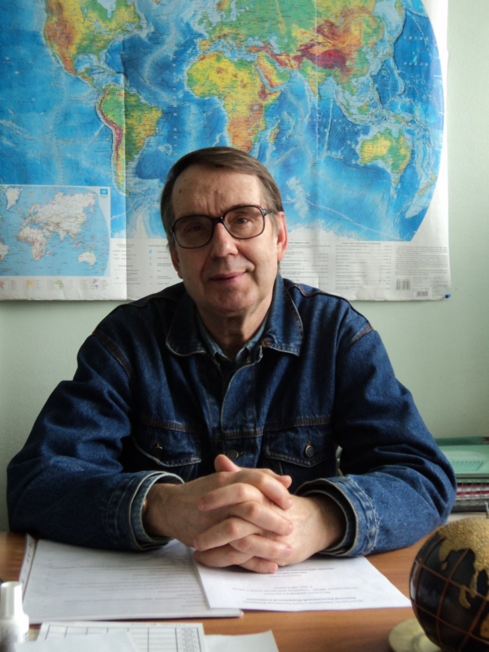 Выпускники Выпускники