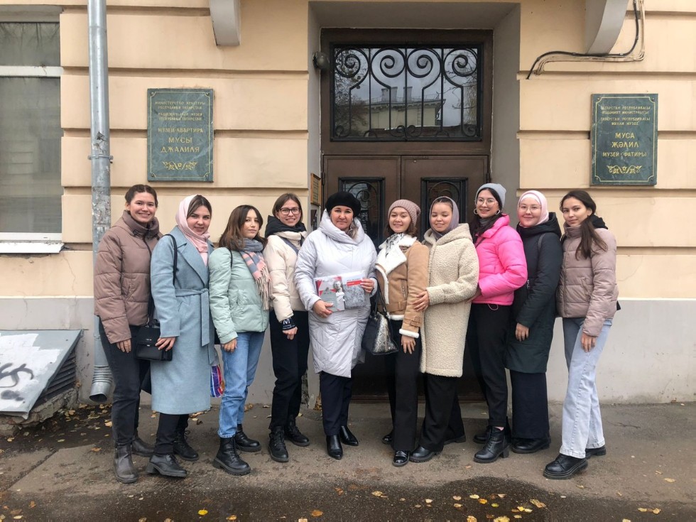 '��ң� ����ә� �ә�ә� ������ә�ә�...'