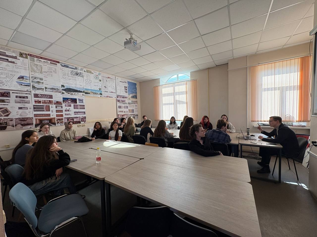 Cтудентам рассказали о наиболее трагичных и репрезентативных проявлениях геноцида советского народа Cтудентам рассказали о наиболее трагичных и репрезентативных проявлениях геноцида советского народа