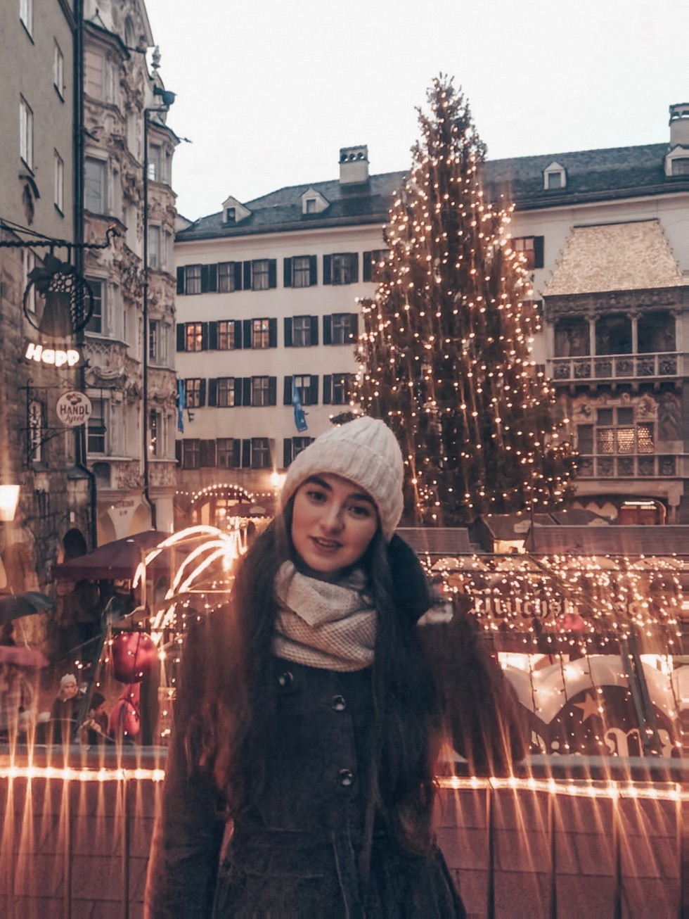 ������-�������-������