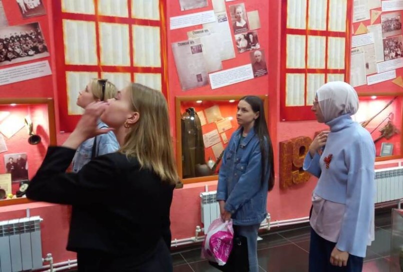 Студенты посетили музей Памяти Елабуги Студенты посетили музей Памяти Елабуги