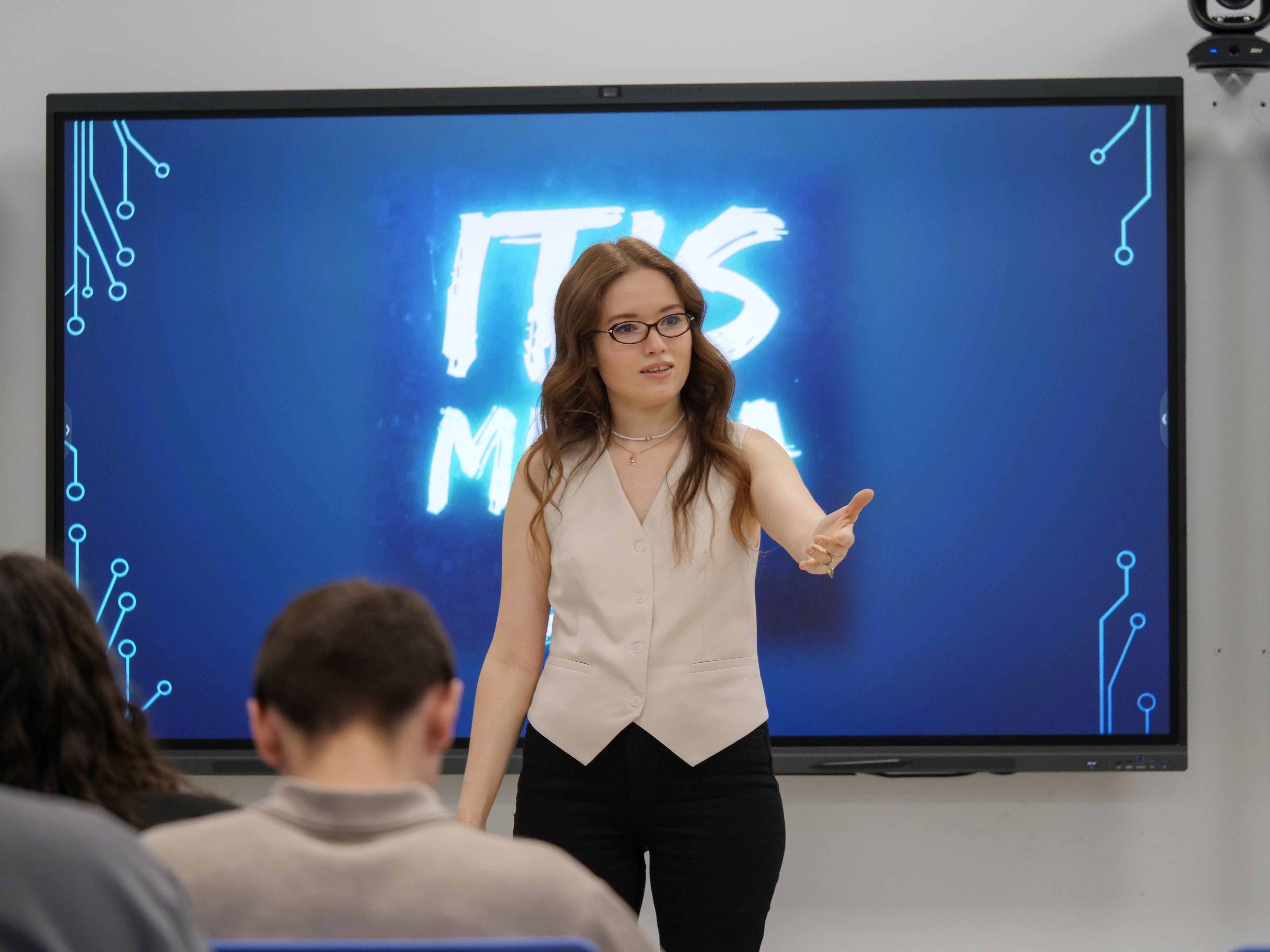 � ���� ������ ������-����� ��� ��������� �� IT IS Media ,����, ����������� ���������, IT IS Media