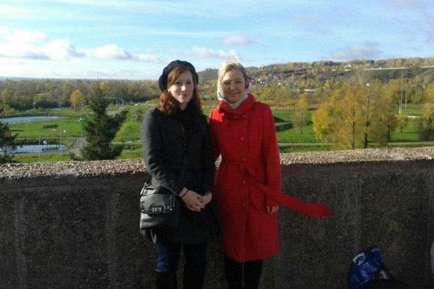 Greeting from the USA: Hope MacKenzie Johnson speaking about herself, students and professors of Yelabuga Institute of KFU Greeting from the USA: Hope MacKenzie Johnson speaking about herself, students and professors of Yelabuga Institute of KFU