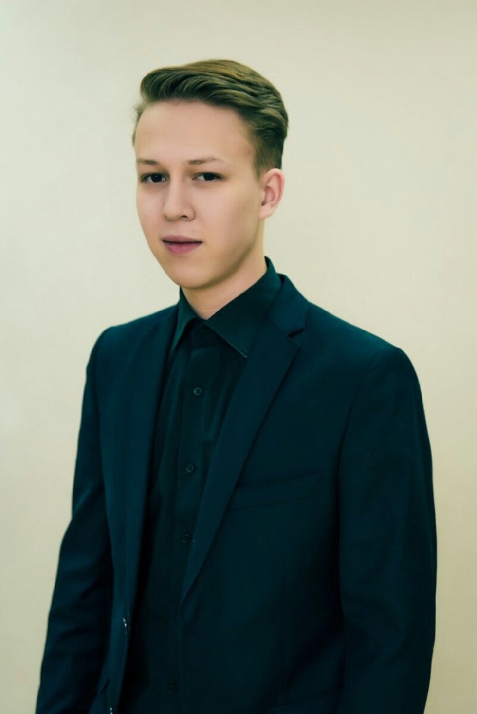 Ануар Шавкилов Новые лица.