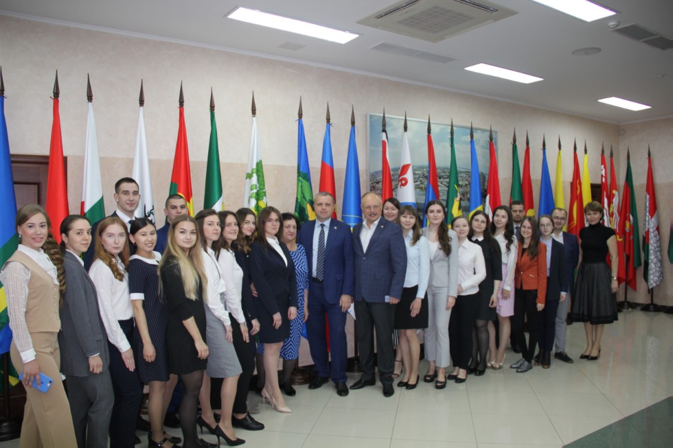 �������� ���������� � �����