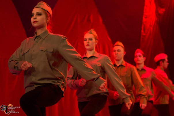 Студенческая весна: любовный роман и повесть о настоящем человеке! Студенческая весна: любовный роман и повесть о настоящем человеке!